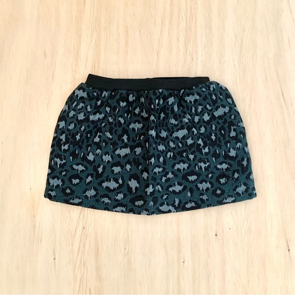Tocoto Vintage Animal Print Skirt - Picture 2 of 11